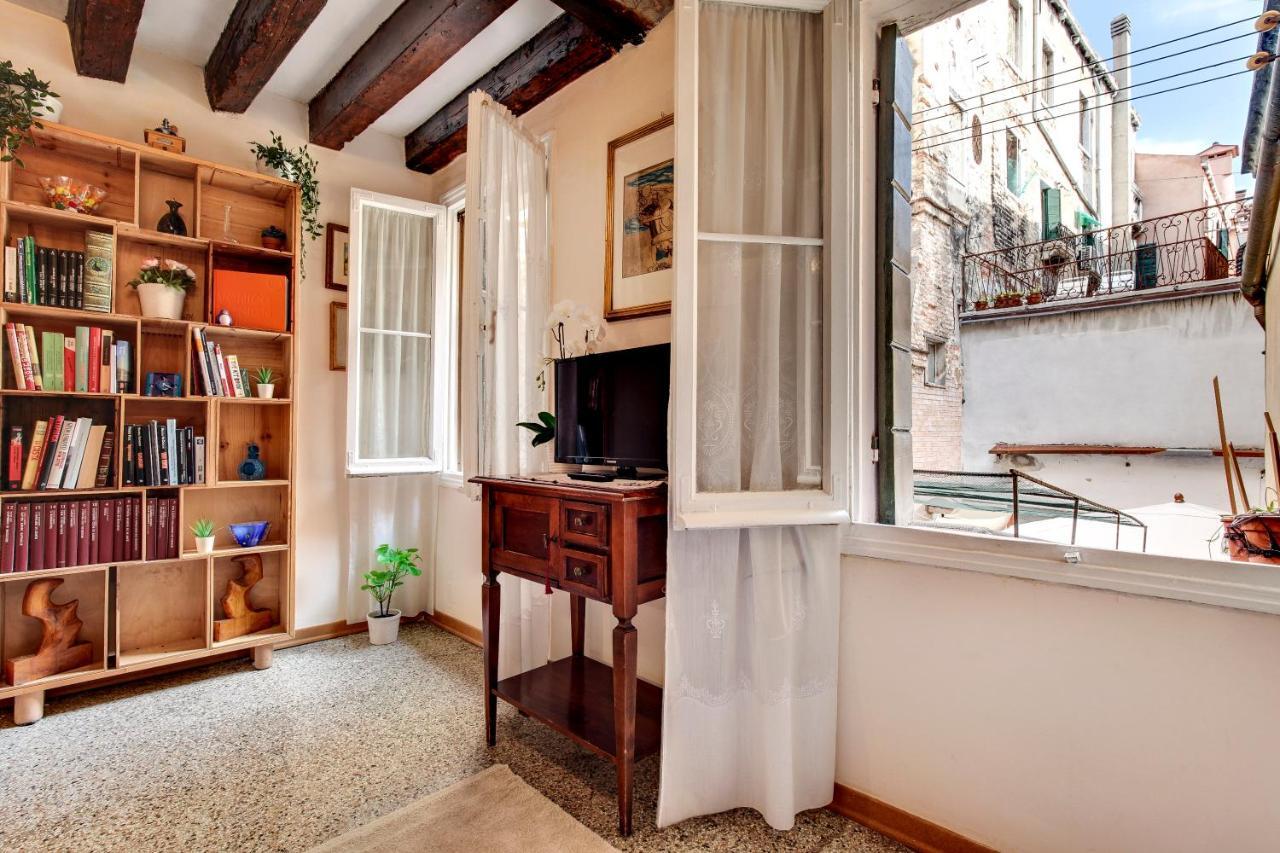Ca' Apostoli Appartement Venetië Buitenkant foto